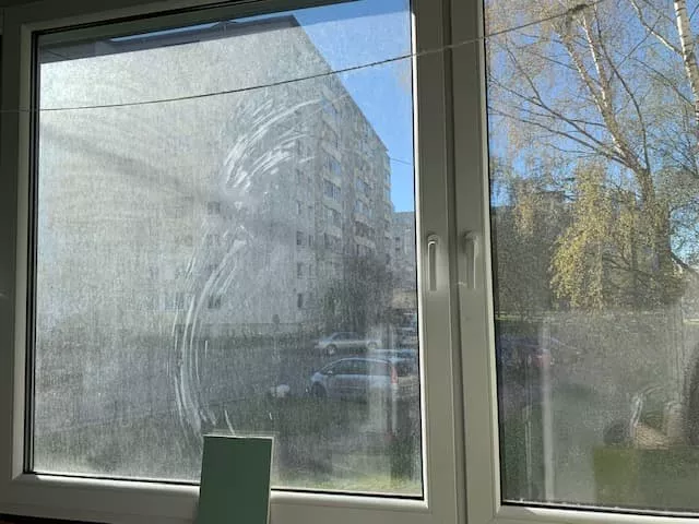 окно, улица, клининговая компания, пыль, грязь