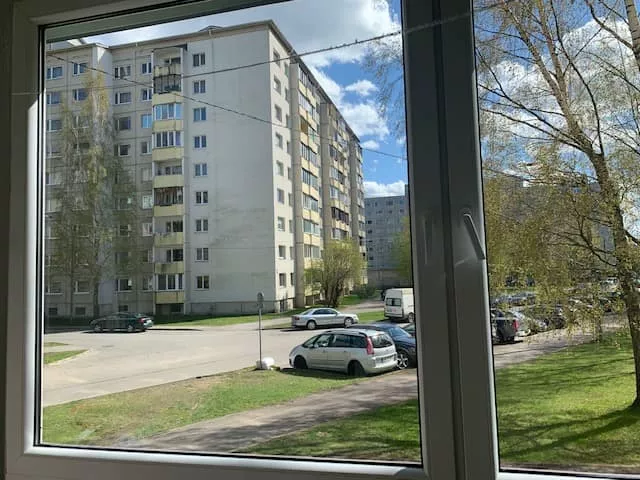 окно, улица, машины, дом, автомобили, клининговая компания